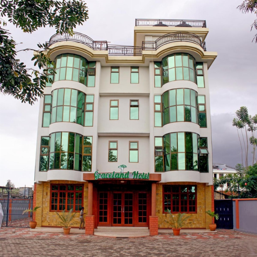 Grace Land Hotel Image 12